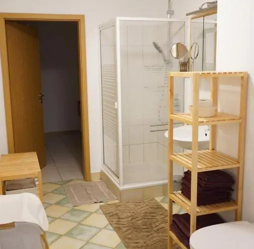 Neukirchen Apartament *